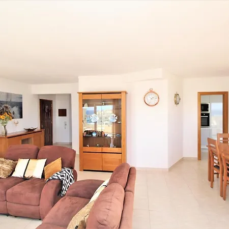 Top Floor Apartment With Exclusive Sea View Apartamento