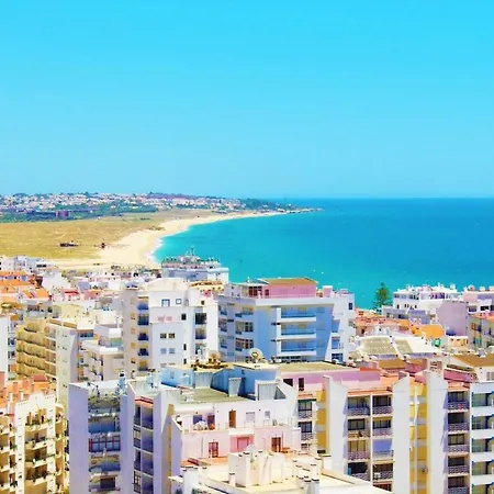 Top Floor Apartment With Exclusive Sea View